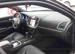 کرایسلەر 300